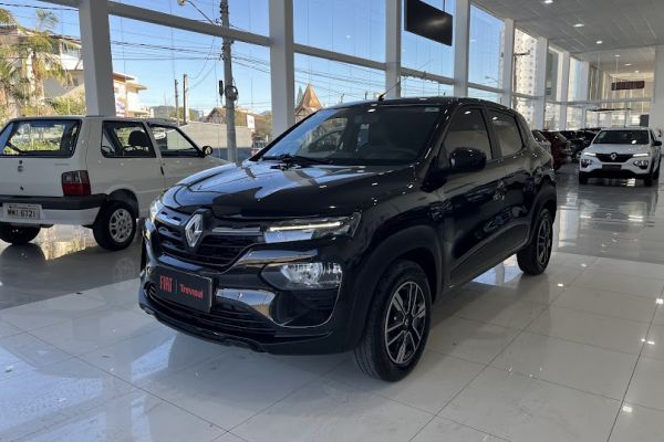 KWID INTENSE 1.0 2023 FLEX PRETO